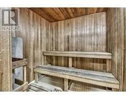 Photo 13 of Unit 901, 750 Bay Street, Toronto, Bay Street Corridor — HOMEH