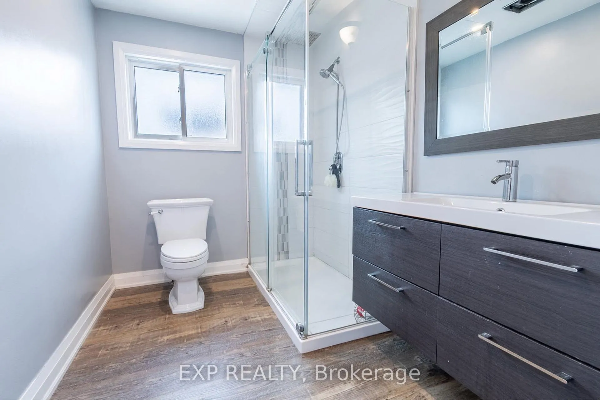 Photo 12 of 11 Garden Street, Thorold, Thorold Downtown — HOMEH