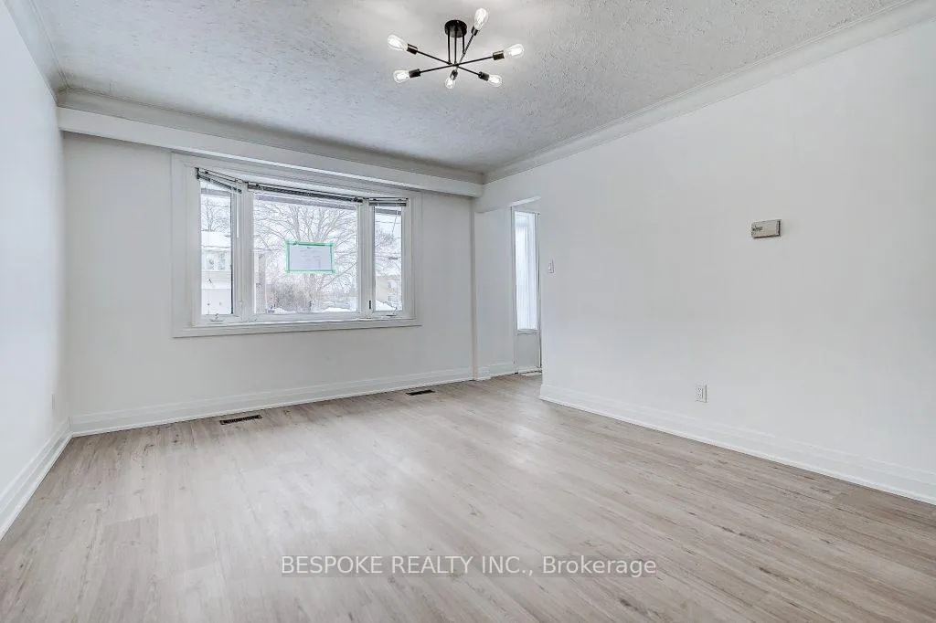 Photo 4 of Unit Main, 1110 Athol Street, Whitby, Downtown Whitby — HOMEH