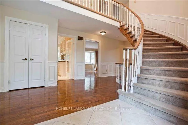 Photo 2 of 26 Ritter Crescent, Markham, Unionville — HOMEH