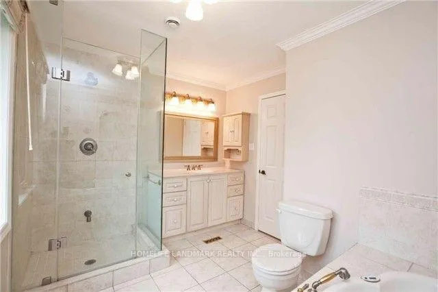 Photo 10 of 26 Ritter Crescent, Markham, Unionville — HOMEH