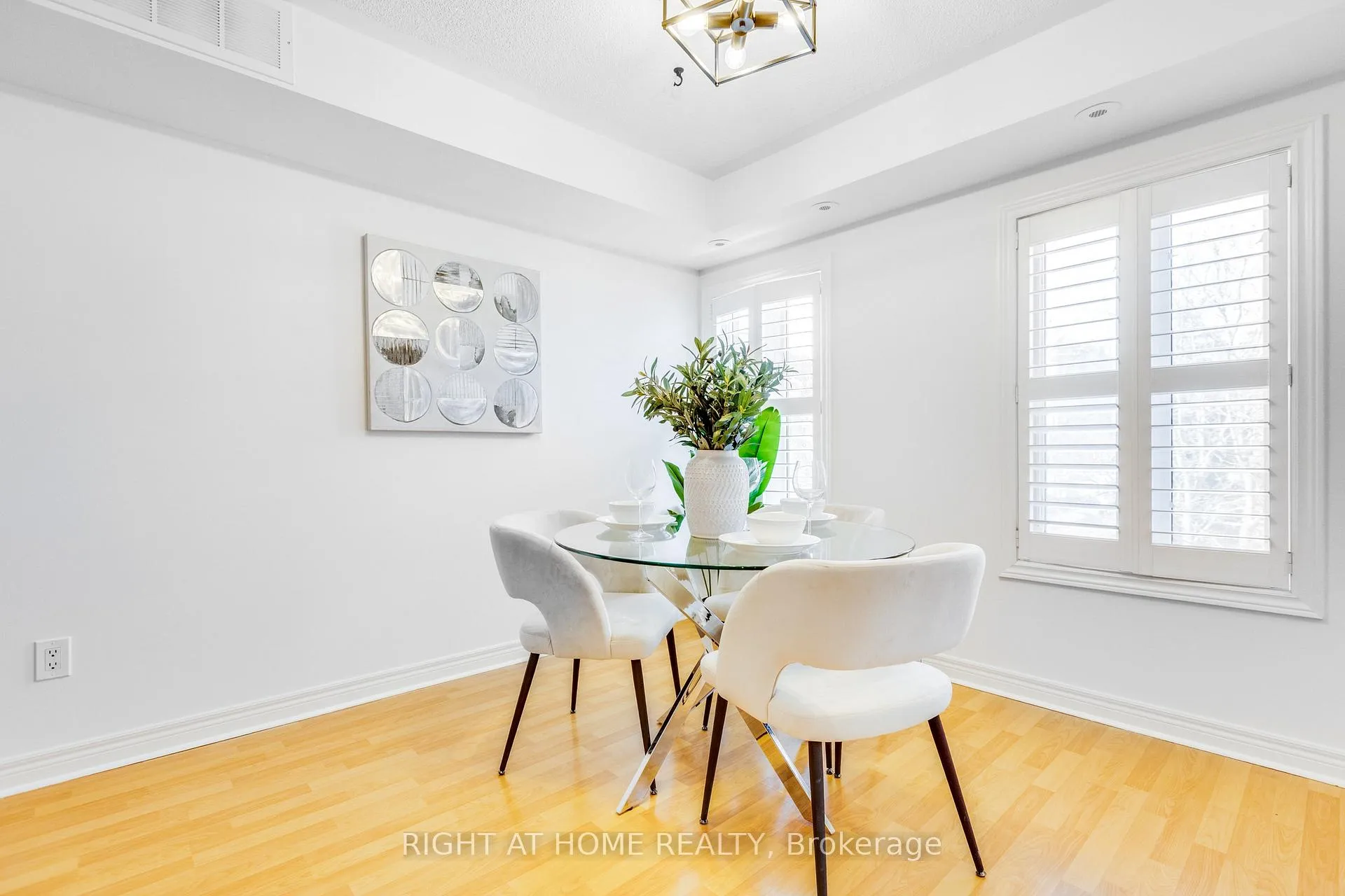 Photo 18 of Unit 331, 312 John Street, Markham, Aileen-Willowbrook — HOMEH