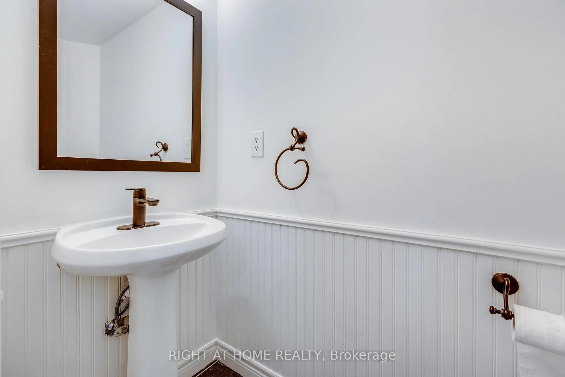 Photo 20 of Unit 331, 312 John Street, Markham, Aileen-Willowbrook — HOMEH