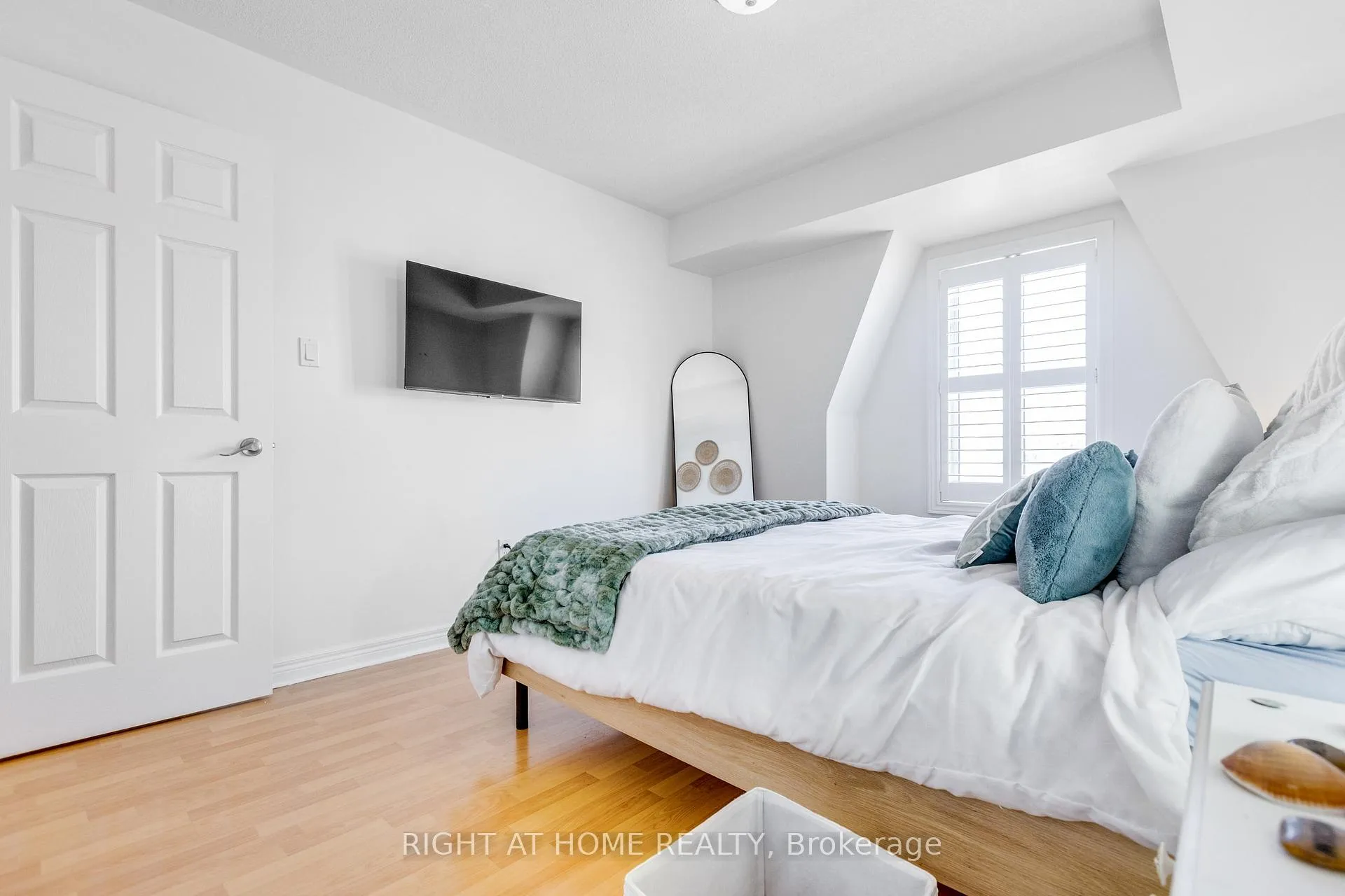 Photo 25 of Unit 331, 312 John Street, Markham, Aileen-Willowbrook — HOMEH