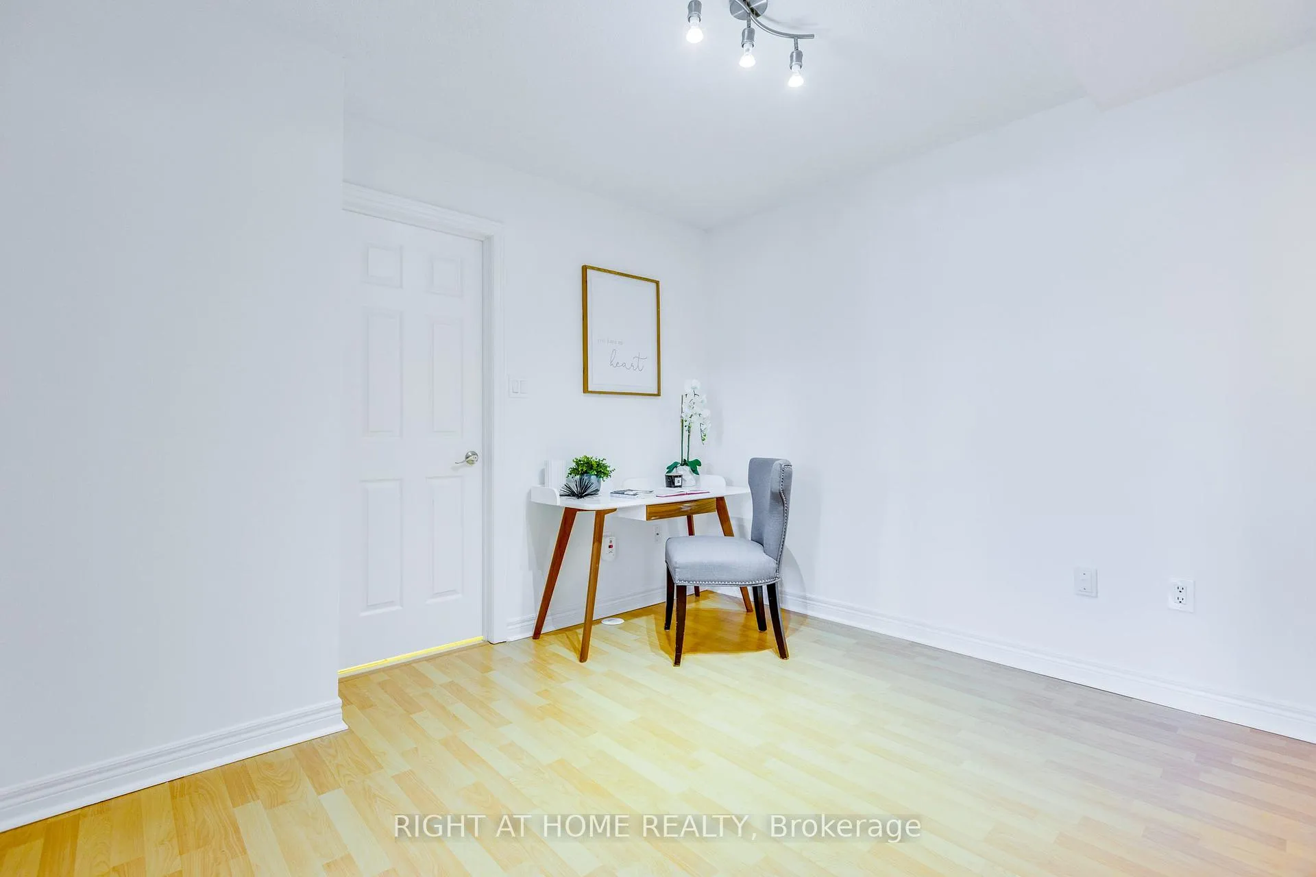 Photo 30 of Unit 331, 312 John Street, Markham, Aileen-Willowbrook — HOMEH