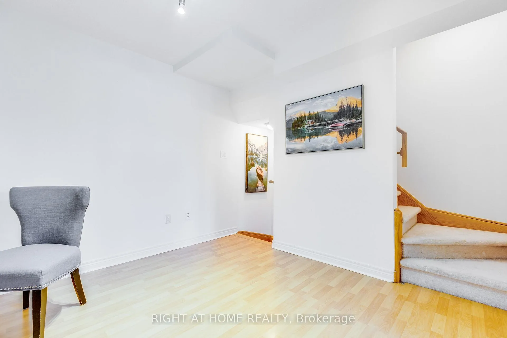 Photo 32 of Unit 331, 312 John Street, Markham, Aileen-Willowbrook — HOMEH