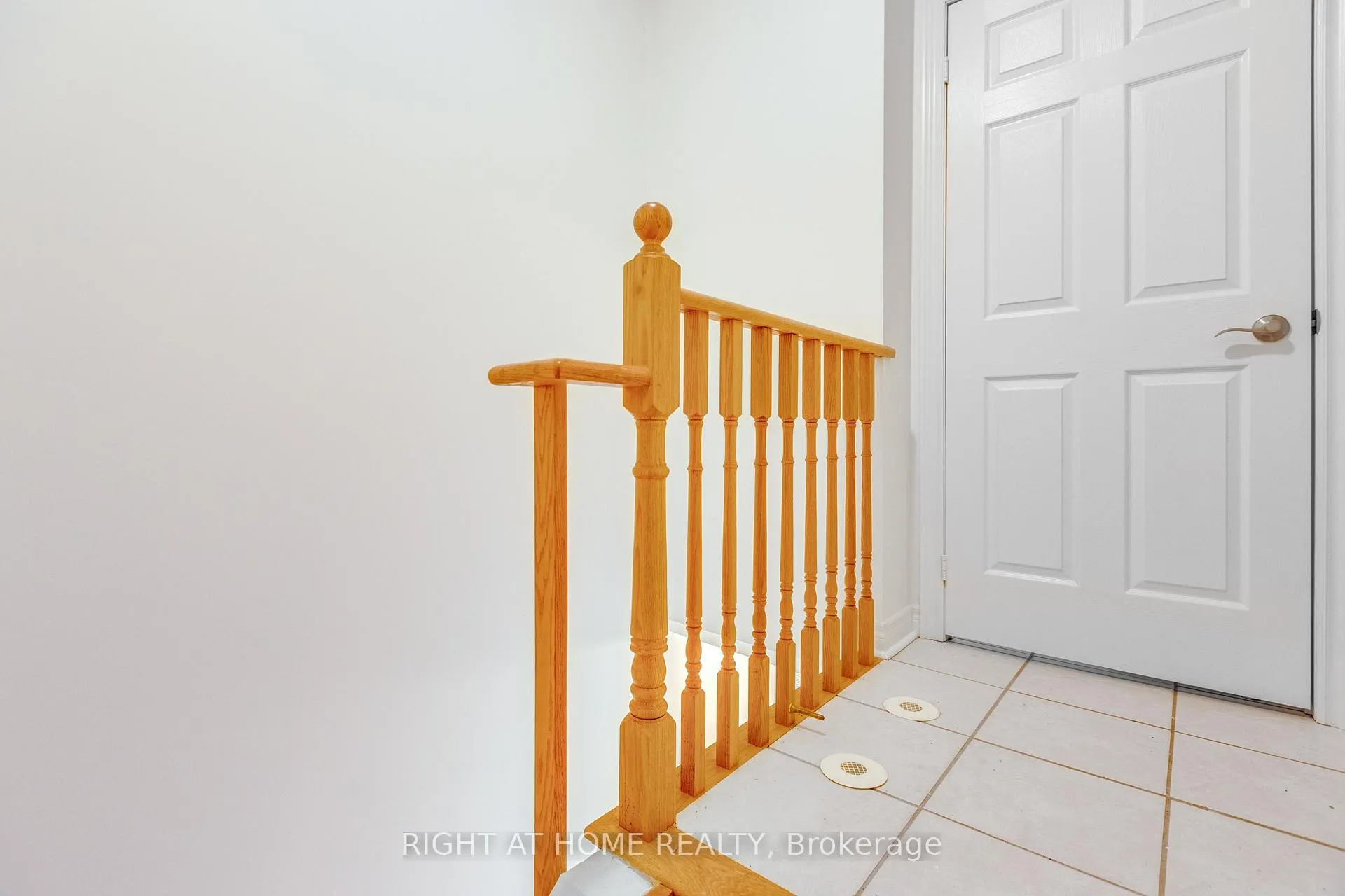 Photo 33 of Unit 331, 312 John Street, Markham, Aileen-Willowbrook — HOMEH