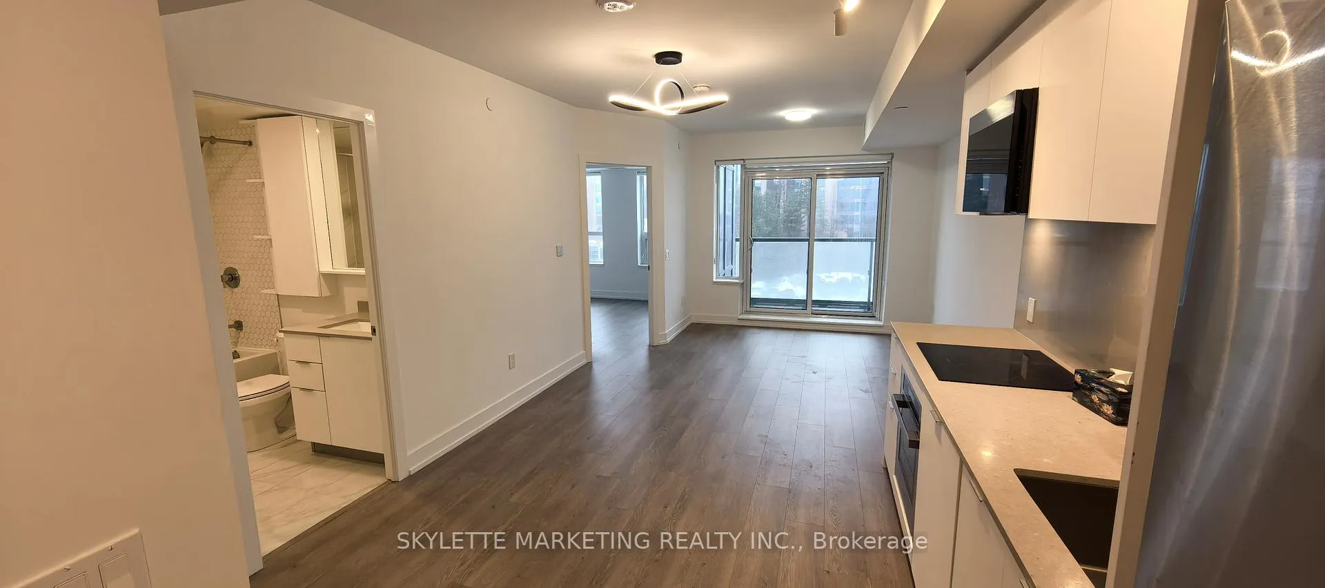 Photo 3 of Unit 715, 9 Clegg Road S, Markham, Unionville — HOMEH
