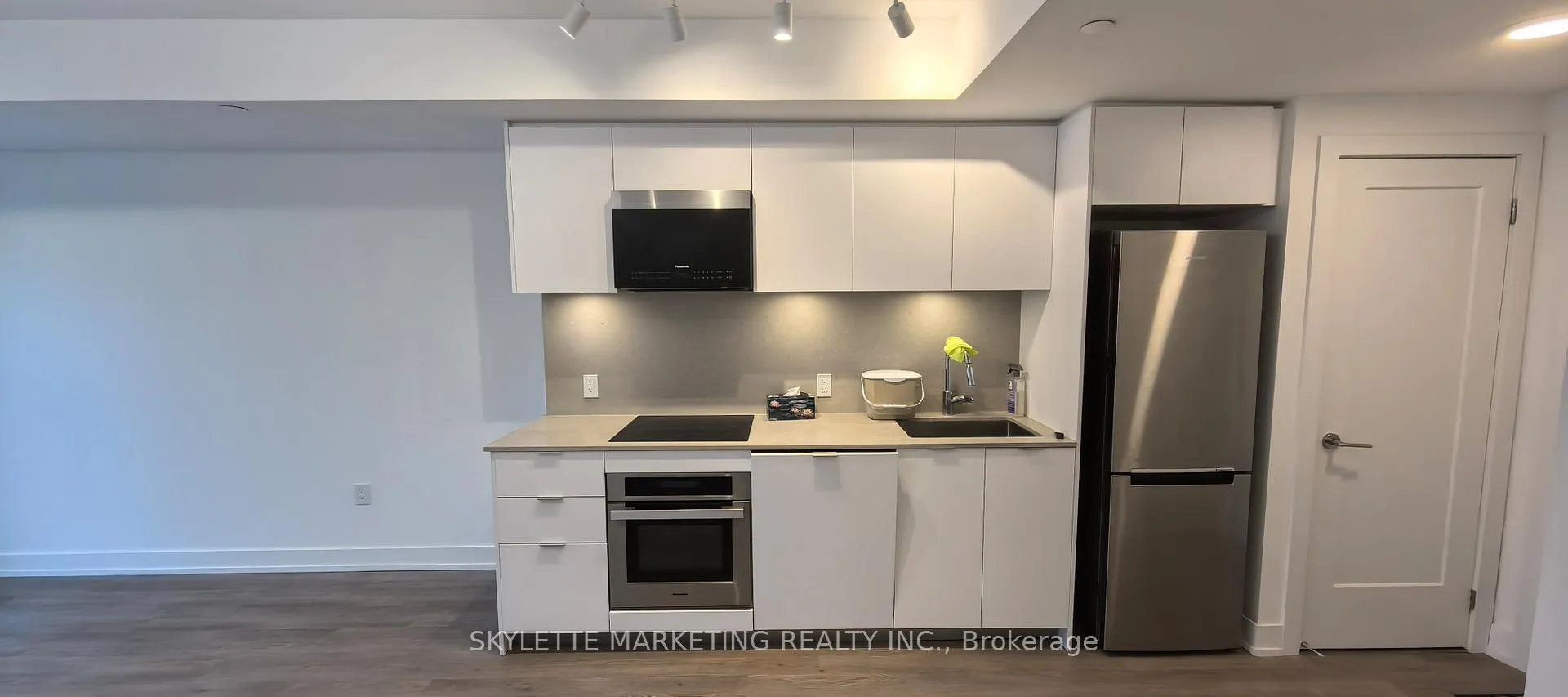 Photo 12 of Unit 715, 9 Clegg Road S, Markham, Unionville — HOMEH