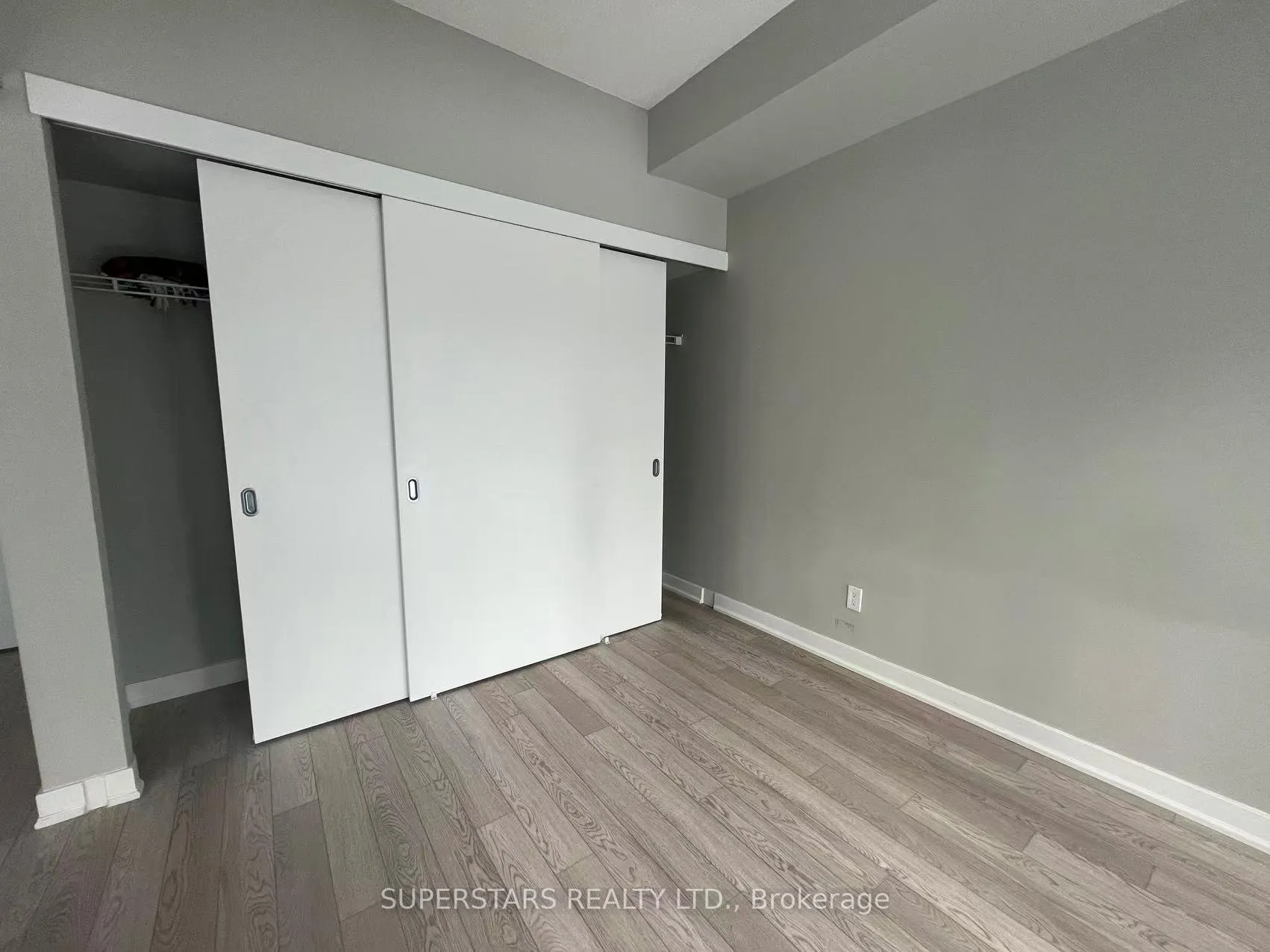 Photo 6 of Unit 1101, 126 Simcoe Street, Toronto, Waterfront Communities — HOMEH