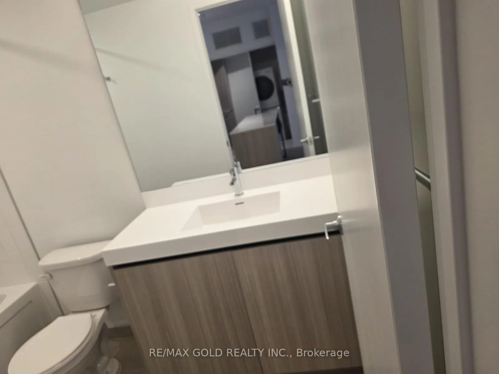Photo 13 of Unit TH106, 30 All Nations Drive, Brampton, Northwest Brampton — HOMEH