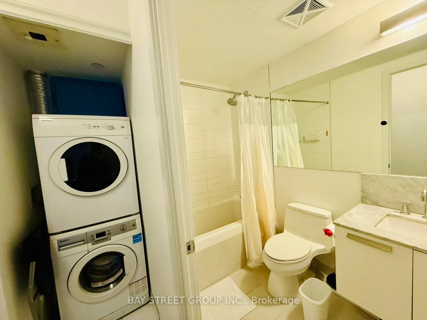 Photo 7 of Unit 702, 57 St. Joseph Street, Toronto, Bay Street Corridor — HOMEH