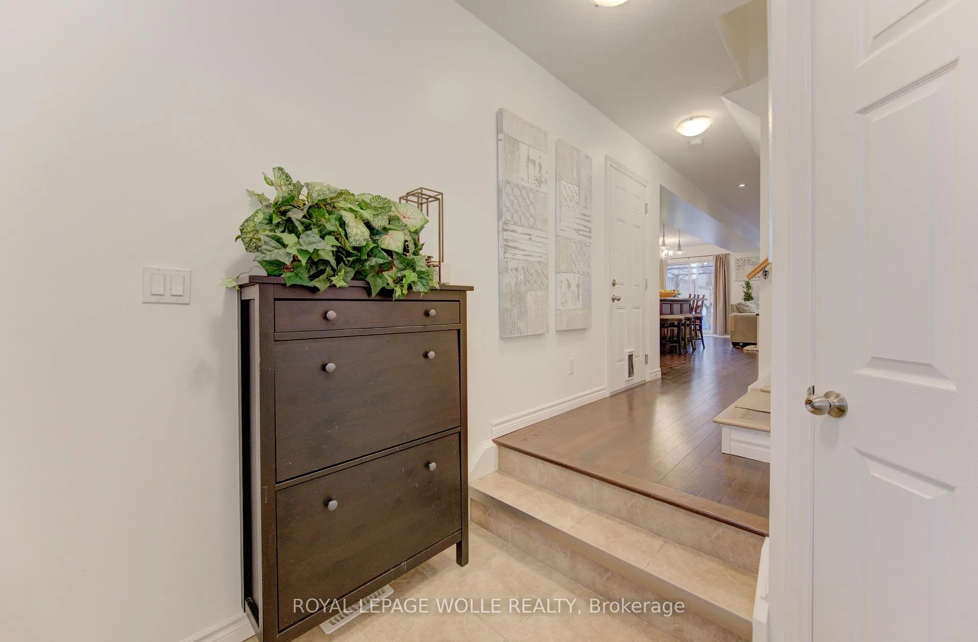 Photo 6 of 170 Templewood Drive, Kitchener — HOMEH