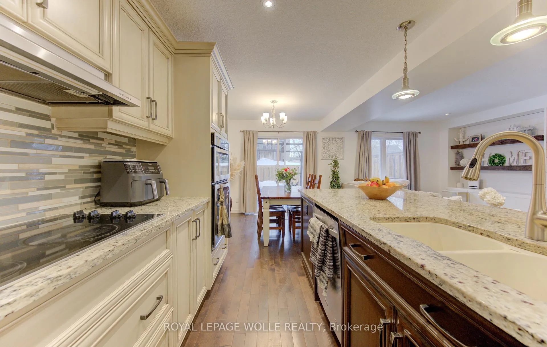 Photo 13 of 170 Templewood Drive, Kitchener — HOMEH