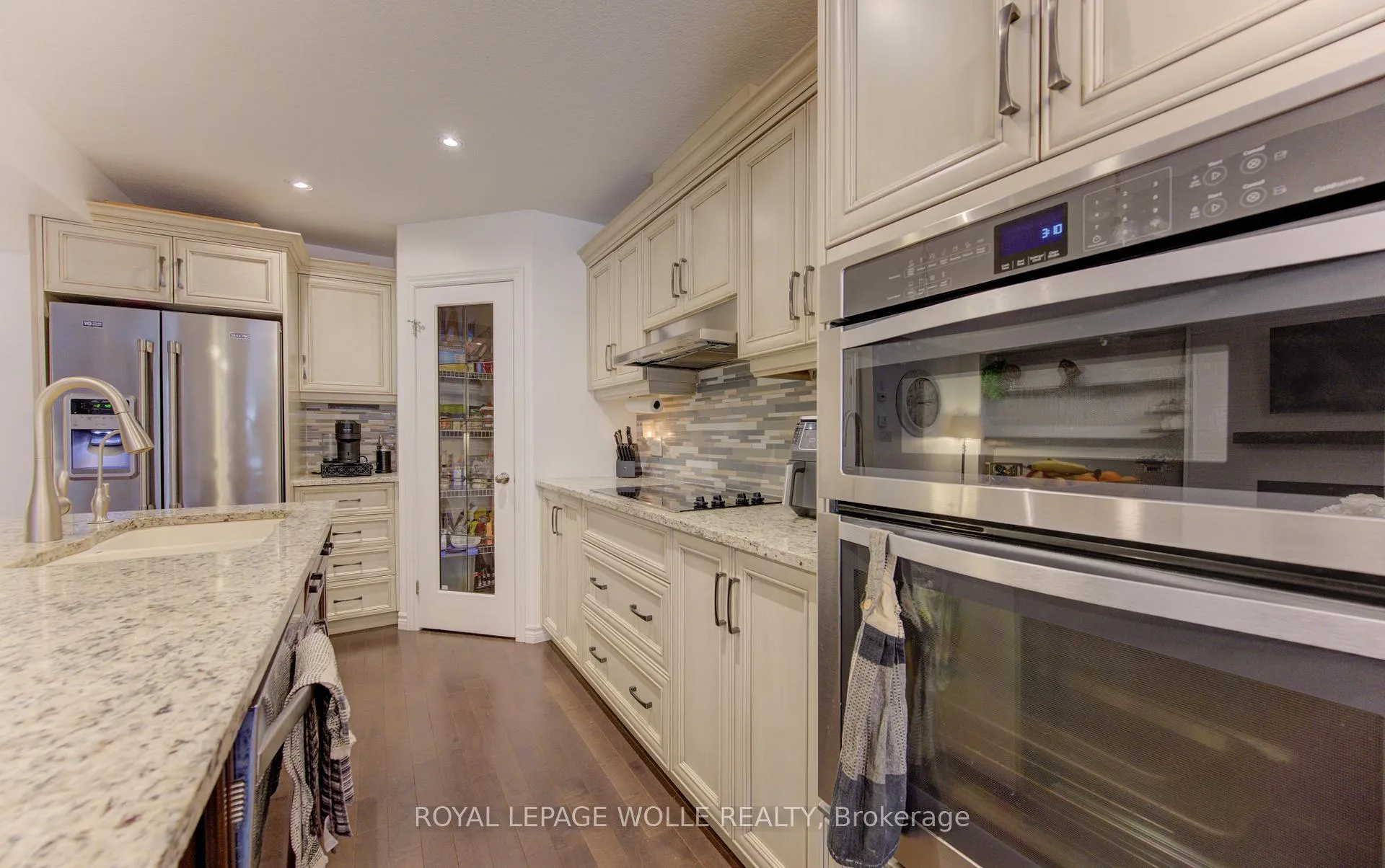 Photo 18 of 170 Templewood Drive, Kitchener — HOMEH