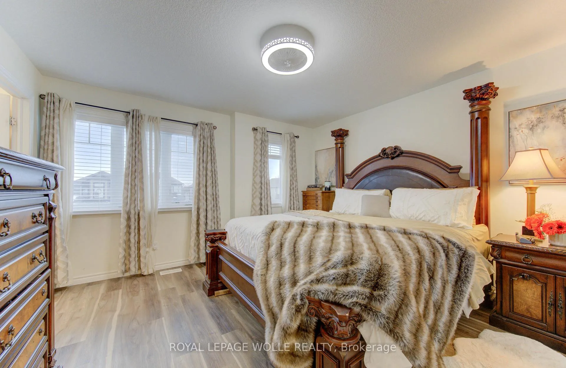 Photo 20 of 170 Templewood Drive, Kitchener — HOMEH