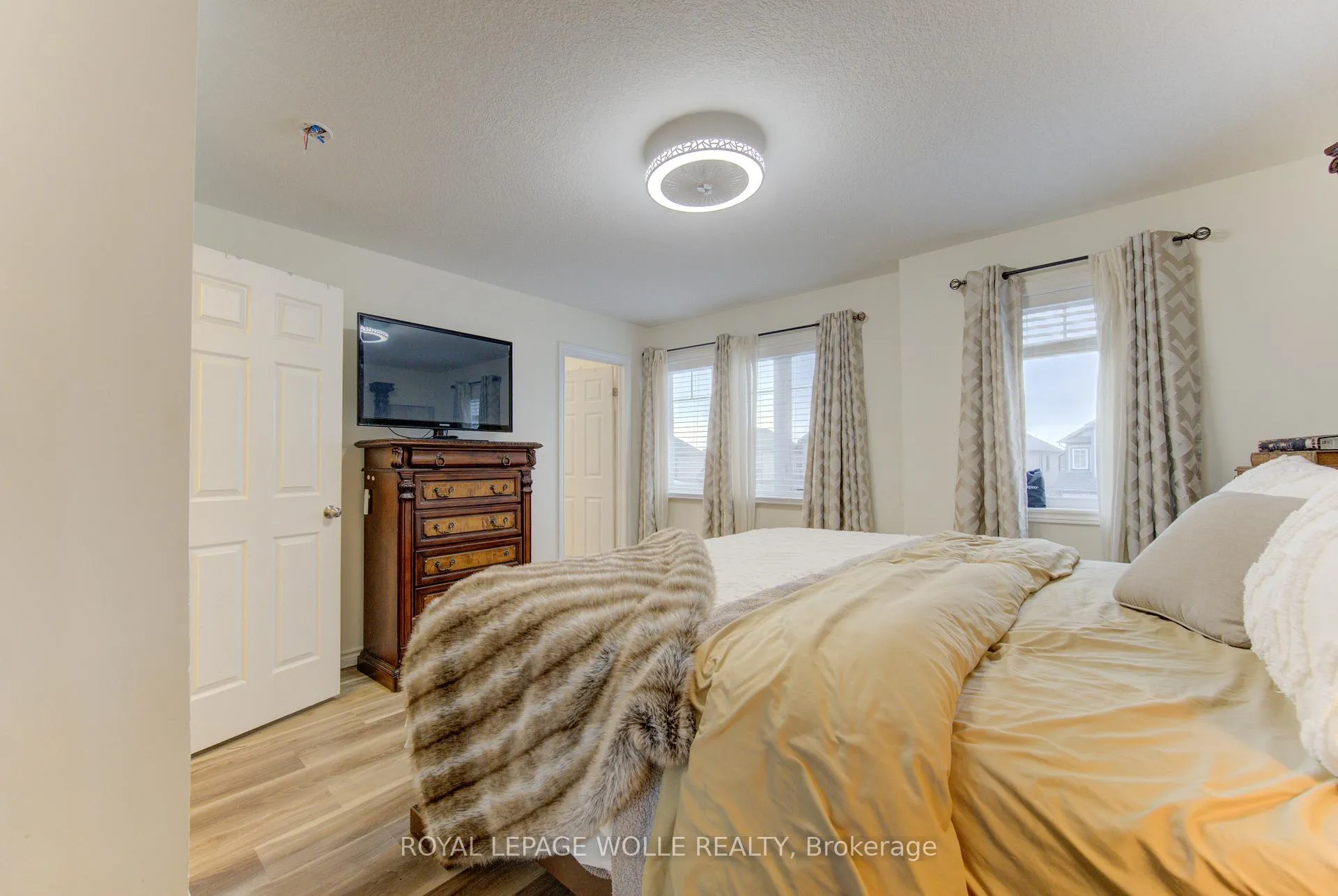Photo 22 of 170 Templewood Drive, Kitchener — HOMEH