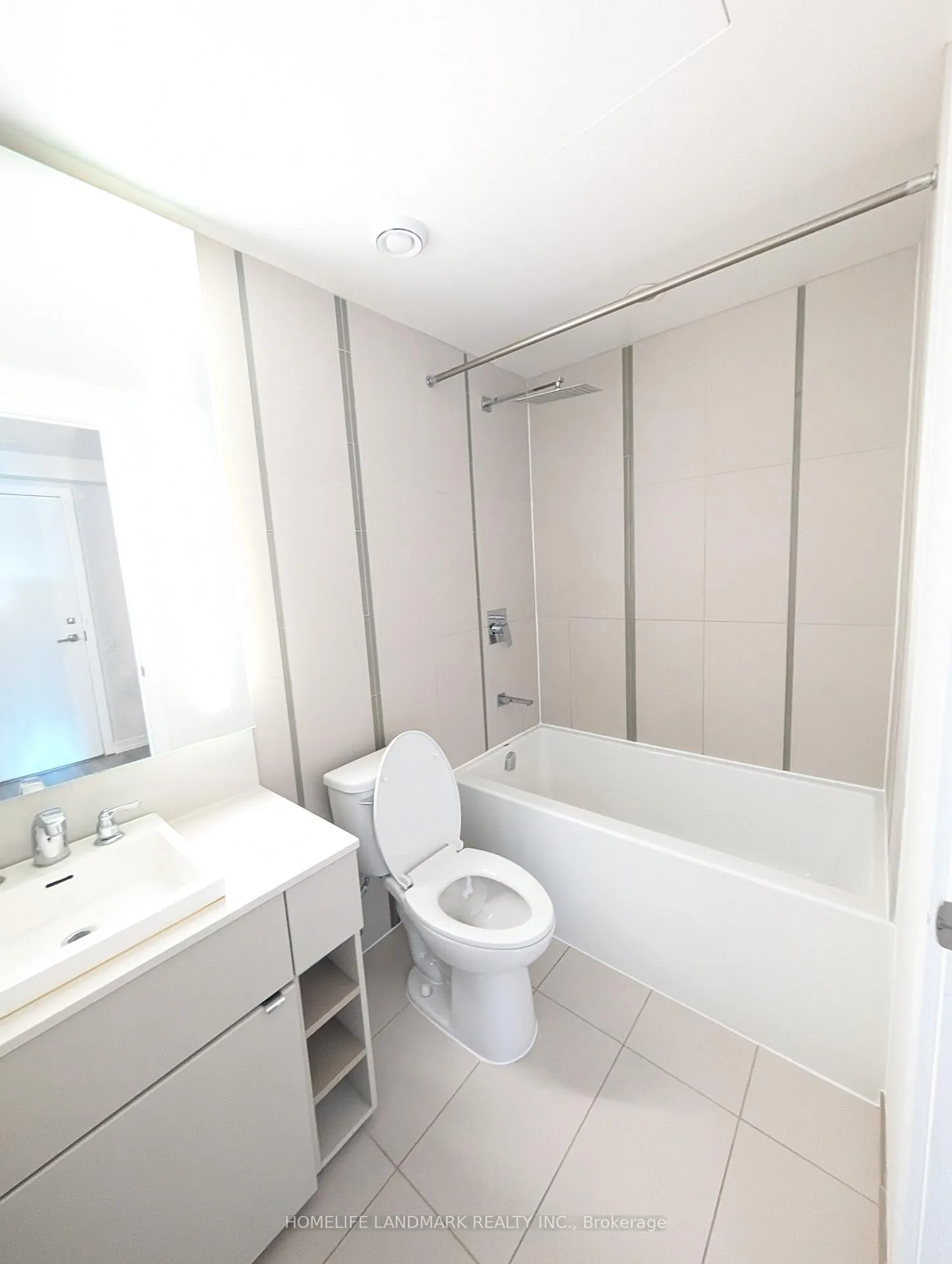 Photo 3 of Unit 2101, 101 Peter Street, Toronto, Waterfront Communities — HOMEH