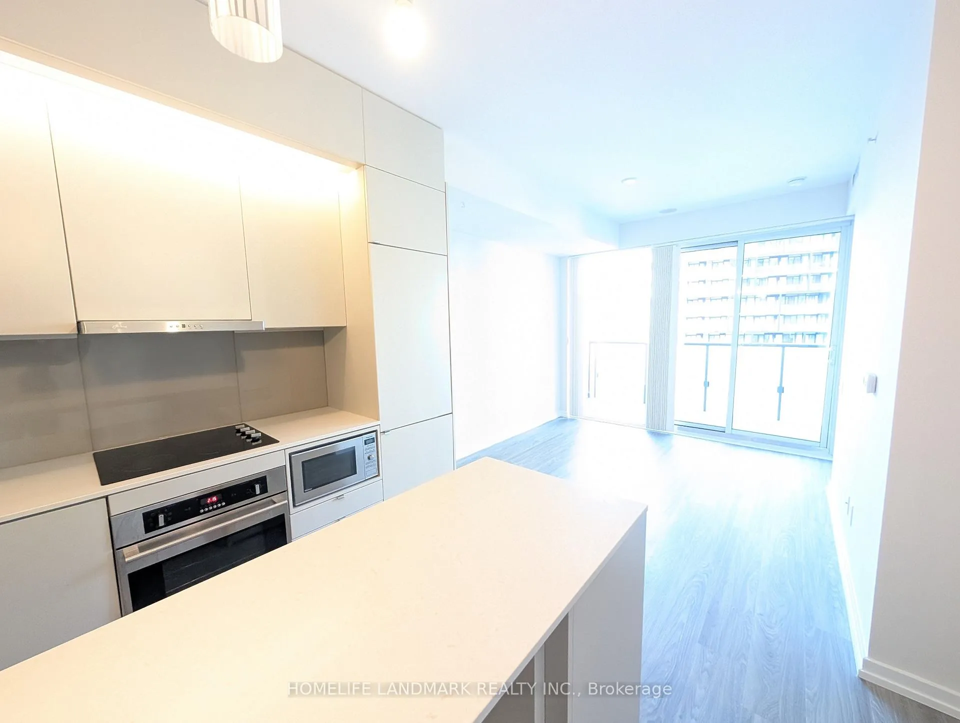 Photo 5 of Unit 2101, 101 Peter Street, Toronto, Waterfront Communities — HOMEH