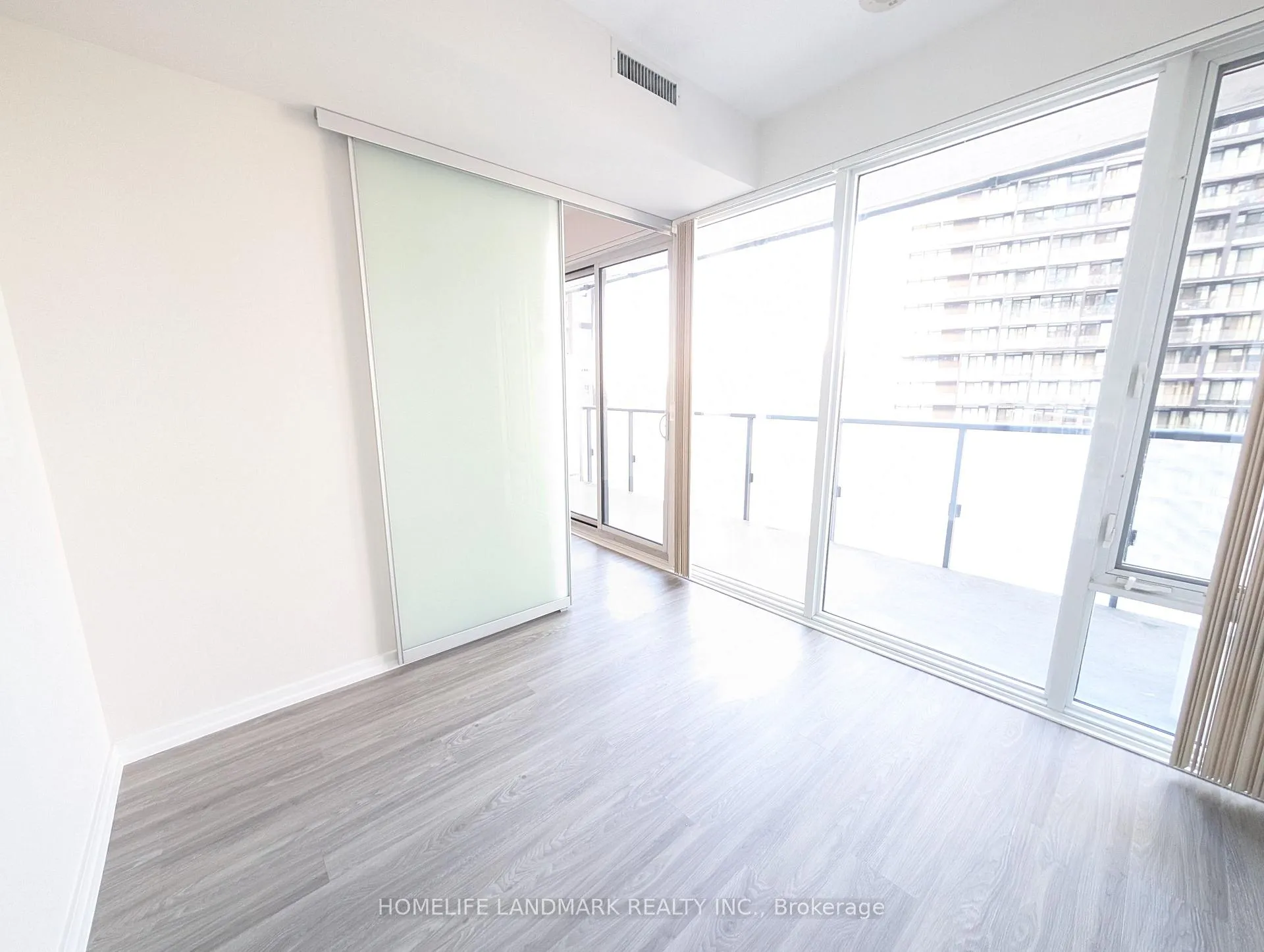 Photo 8 of Unit 2101, 101 Peter Street, Toronto, Waterfront Communities — HOMEH