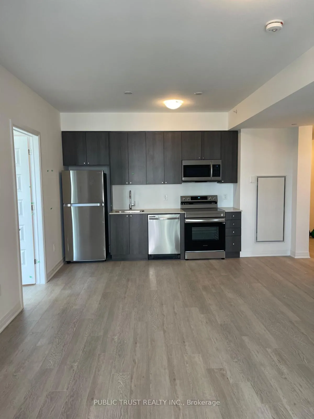 Photo 2 of Unit 220, 480 Gordon Krantz Ave, Milton, Walker — HOMEH