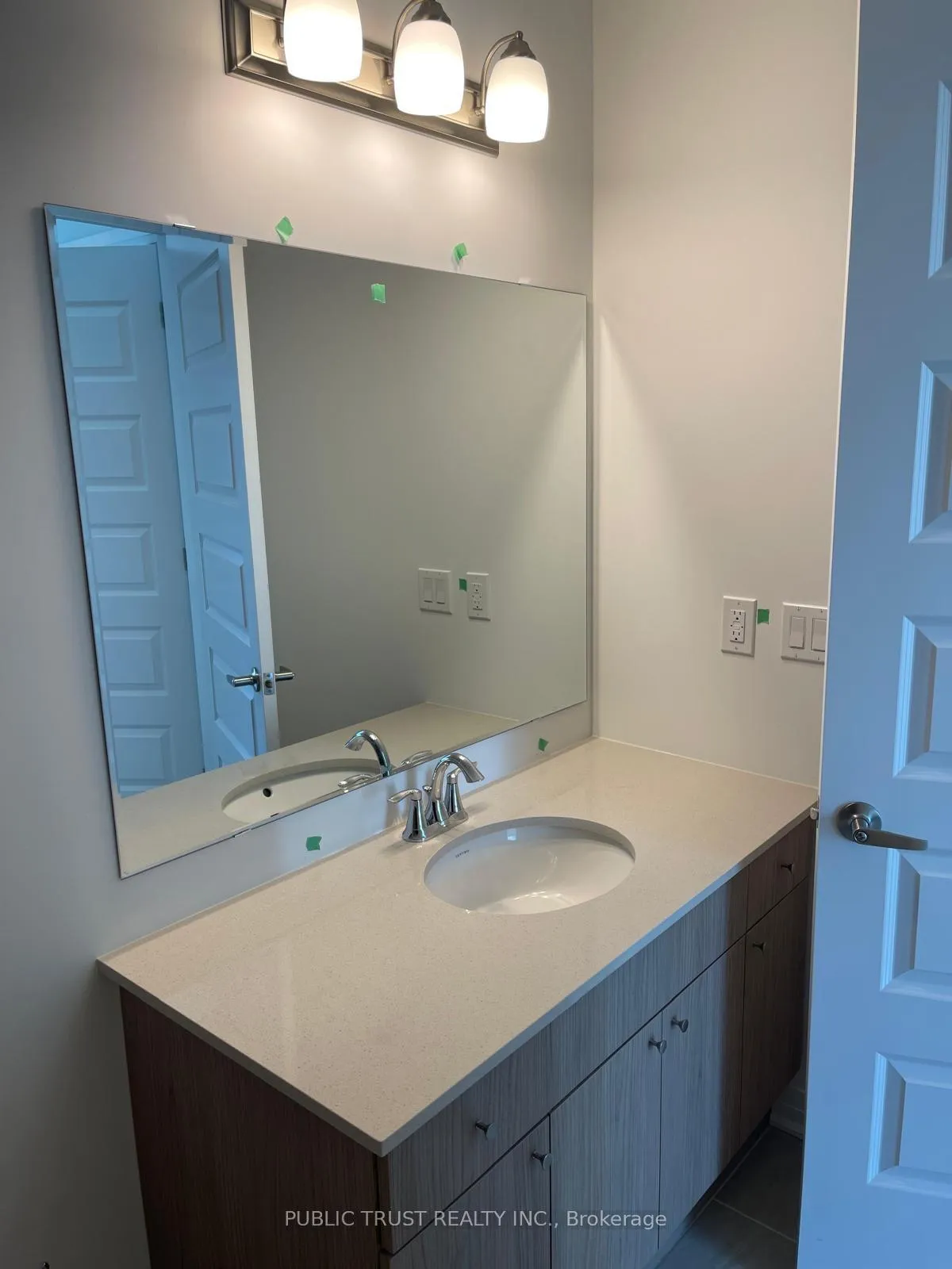 Photo 5 of Unit 220, 480 Gordon Krantz Ave, Milton, Walker — HOMEH