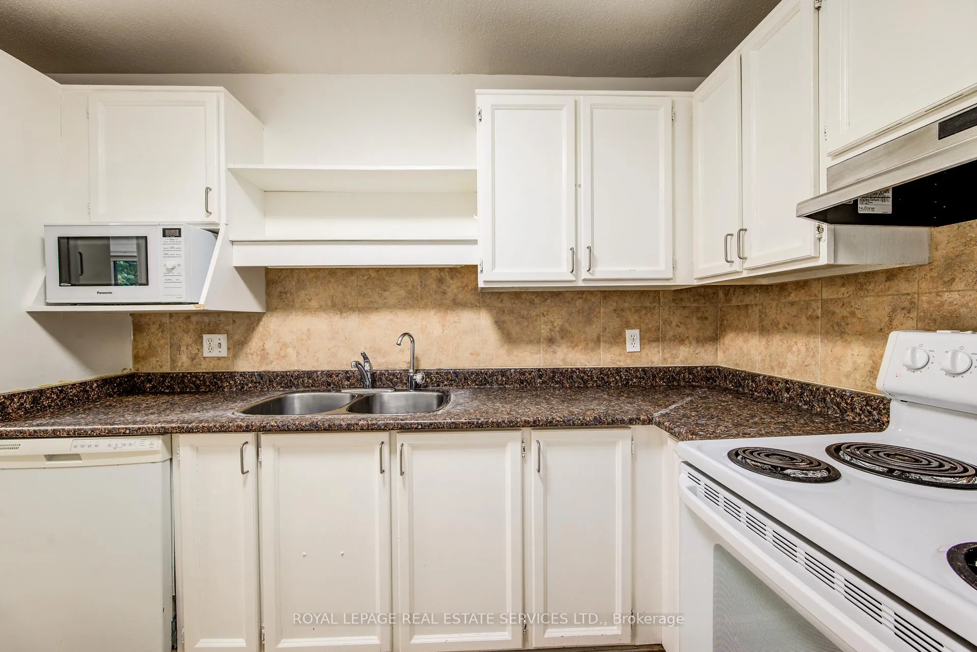 Photo 10 of Unit 3, 104 McDougall Road, Waterloo — HOMEH