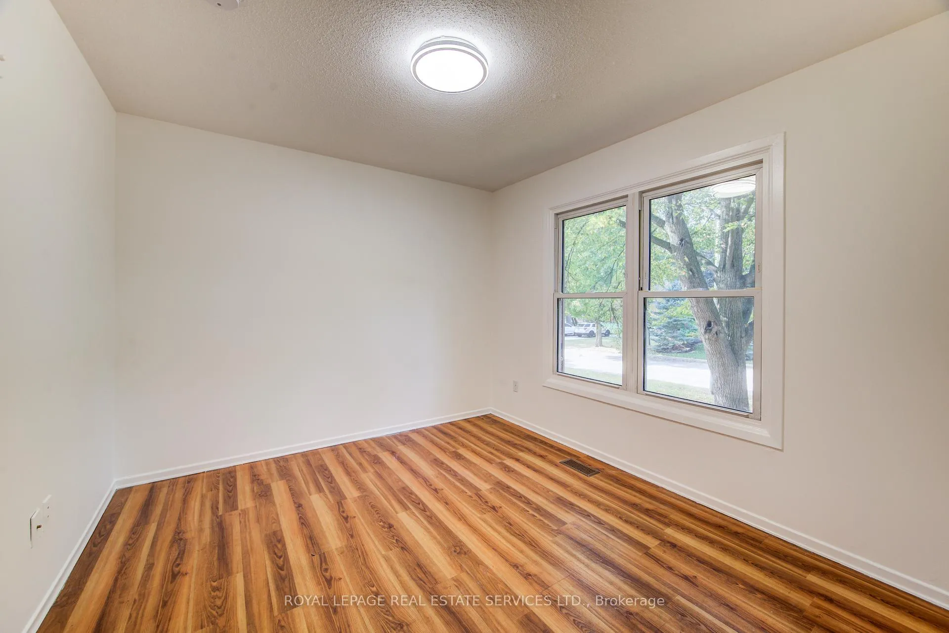 Photo 14 of Unit 3, 104 McDougall Road, Waterloo — HOMEH