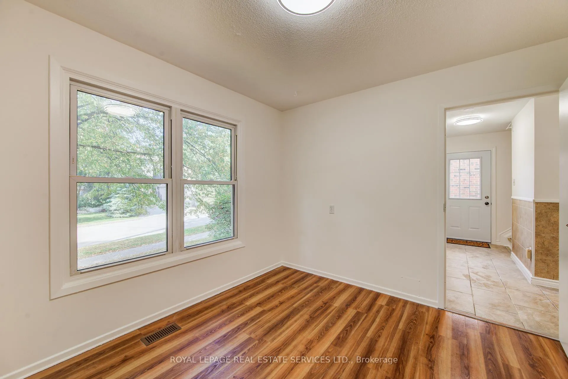 Photo 15 of Unit 3, 104 McDougall Road, Waterloo — HOMEH