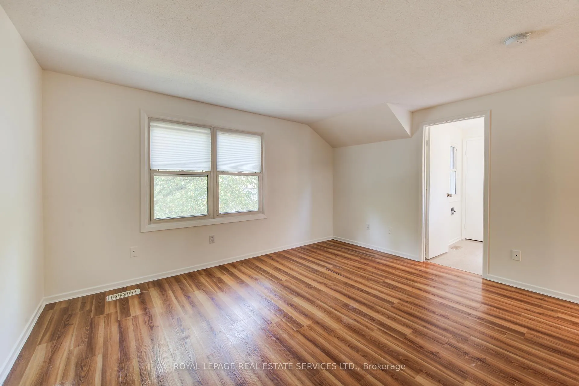 Photo 19 of Unit 3, 104 McDougall Road, Waterloo — HOMEH