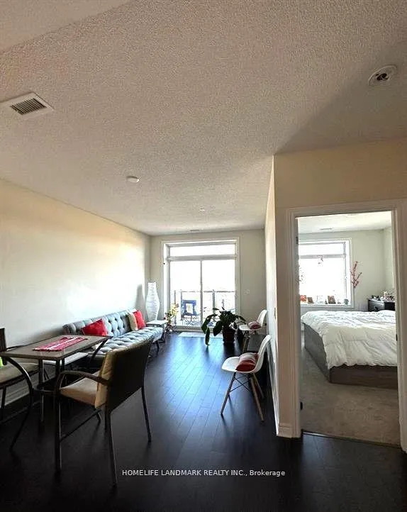 Photo 6 of Unit 821, 39 New Delhi Drive, Markham, Cedarwood — HOMEH