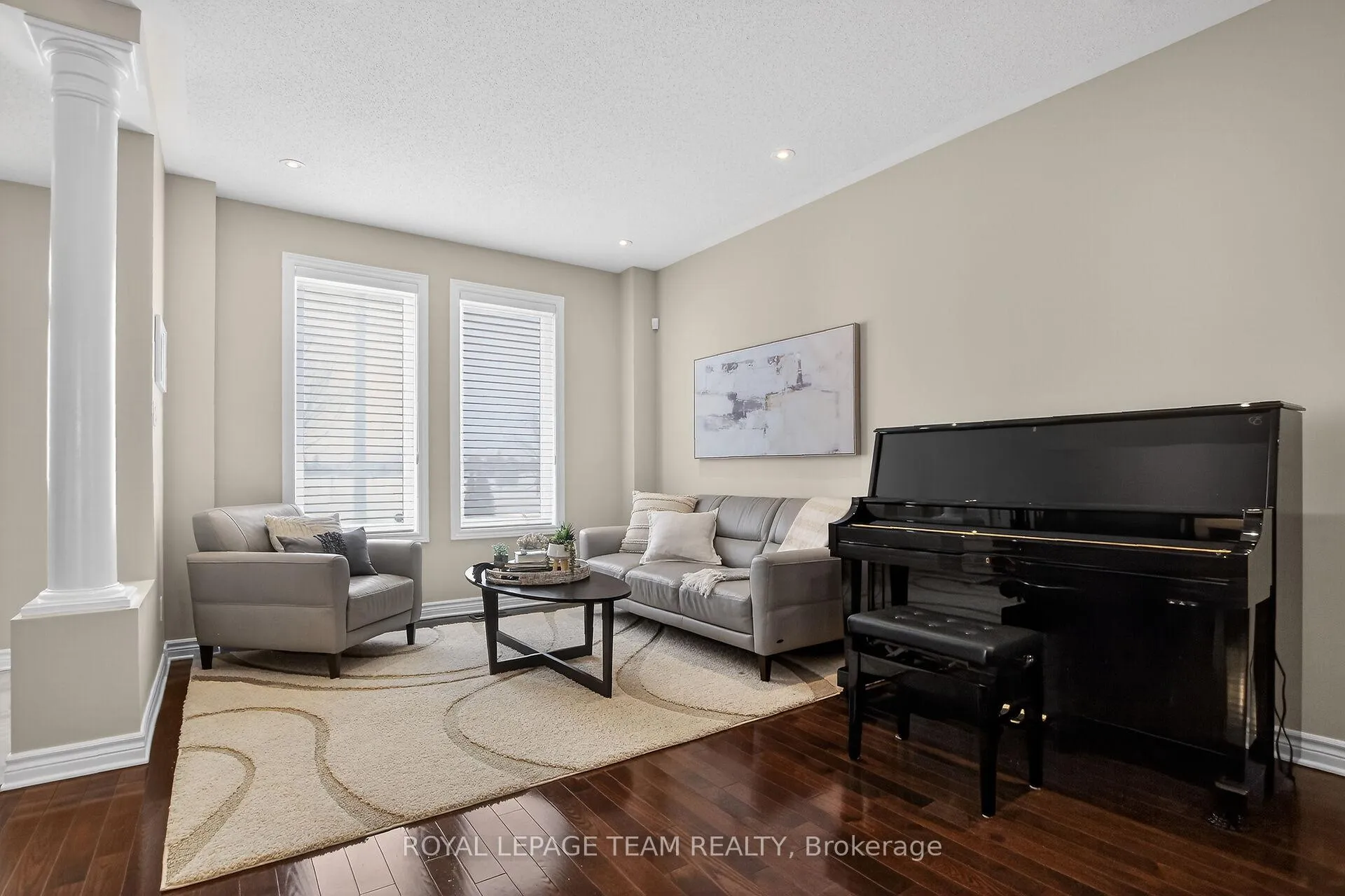Photo 5 of 379 Langrell Crescent, Ottawa, Barrhaven - Strandherd — HOMEH