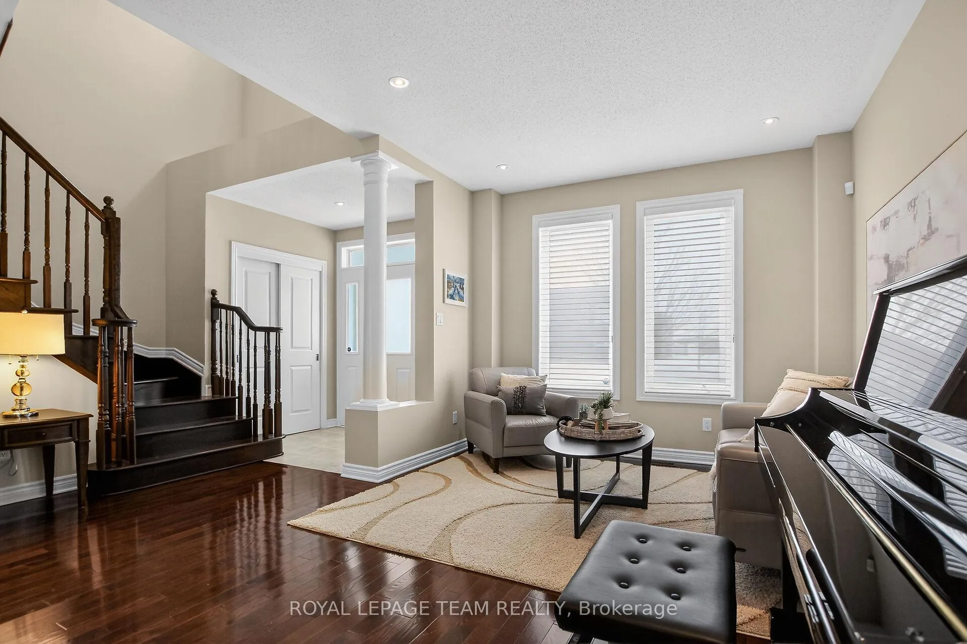 Photo 6 of 379 Langrell Crescent, Ottawa, Barrhaven - Strandherd — HOMEH