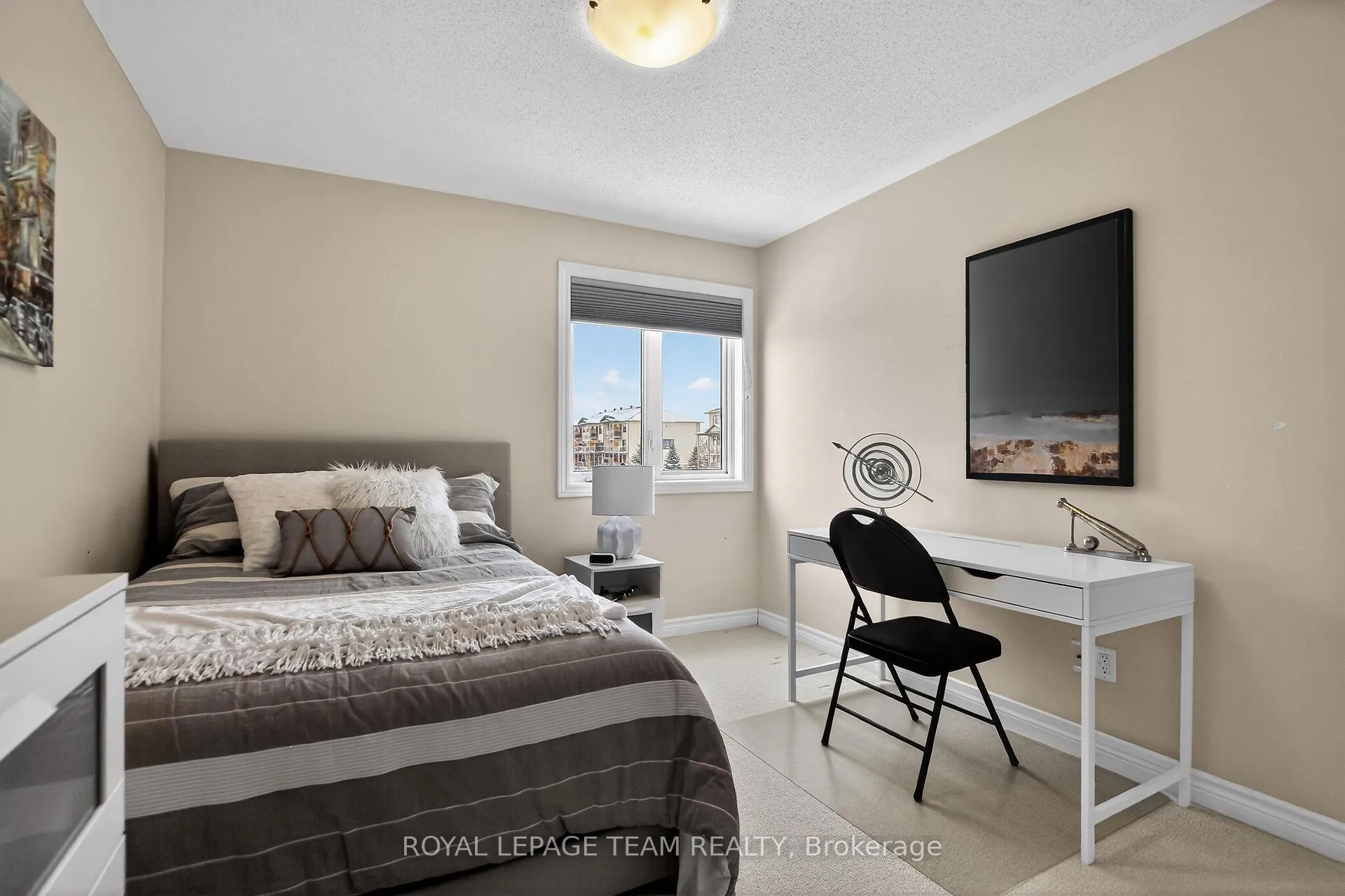 Photo 38 of 379 Langrell Crescent, Ottawa, Barrhaven - Strandherd — HOMEH