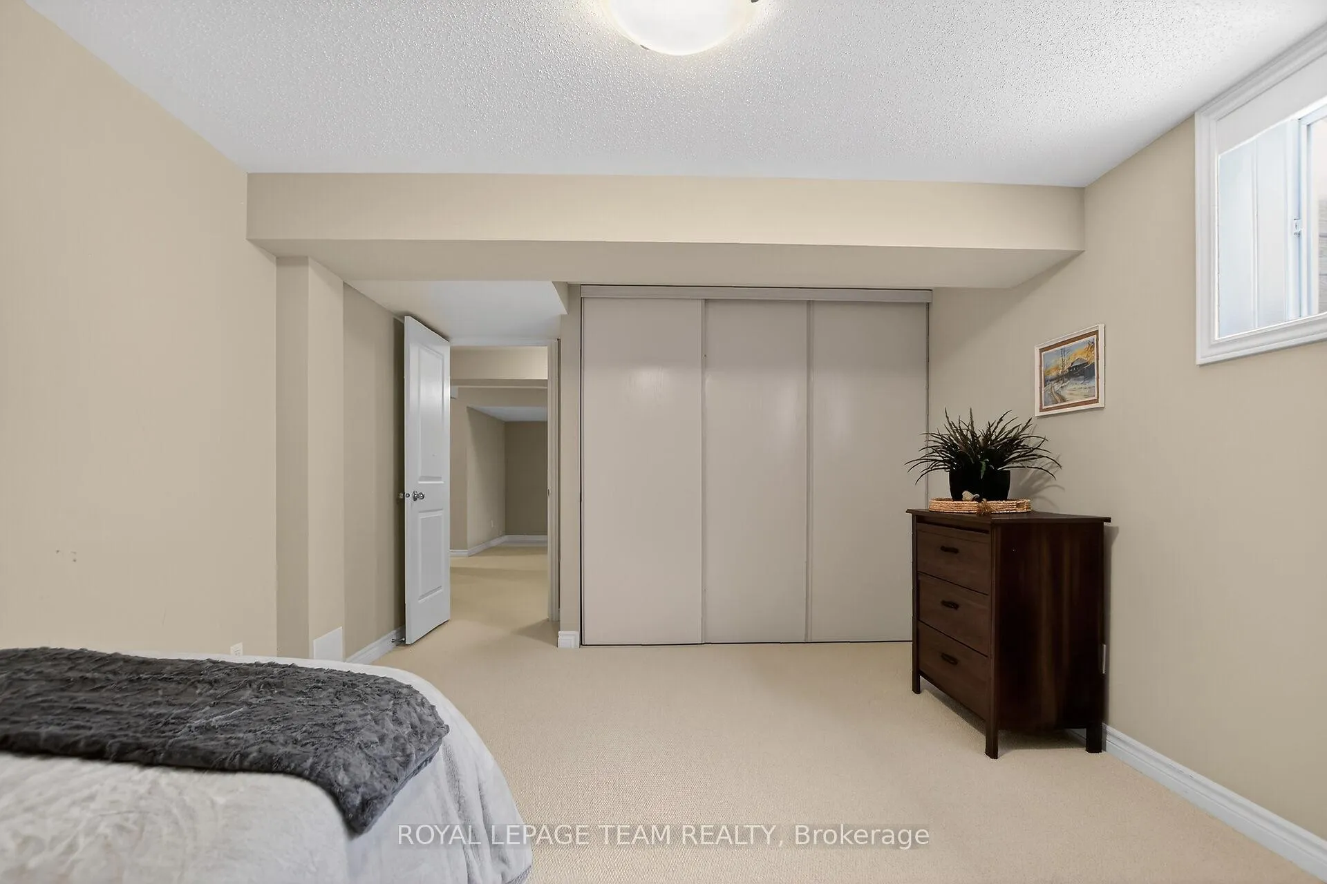 Photo 47 of 379 Langrell Crescent, Ottawa, Barrhaven - Strandherd — HOMEH
