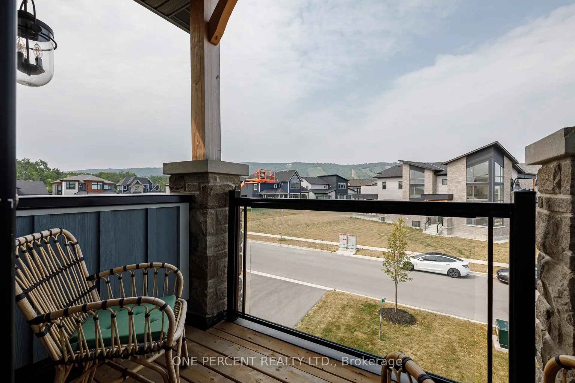 Photo 24 of 114 Cattail Crescent, Blue Mountains — HOMEH
