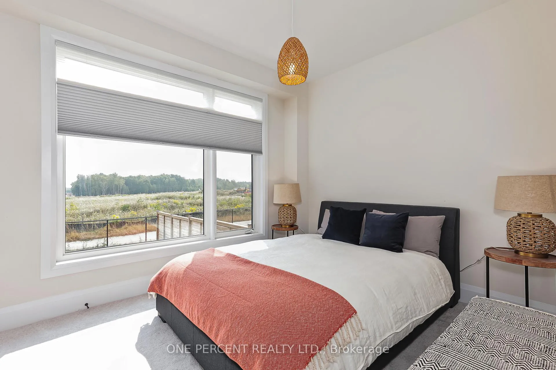 Photo 33 of 114 Cattail Crescent, Blue Mountains — HOMEH
