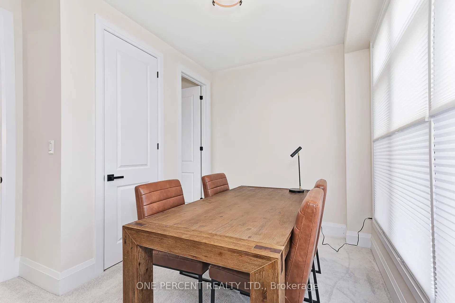 Photo 34 of 114 Cattail Crescent, Blue Mountains — HOMEH