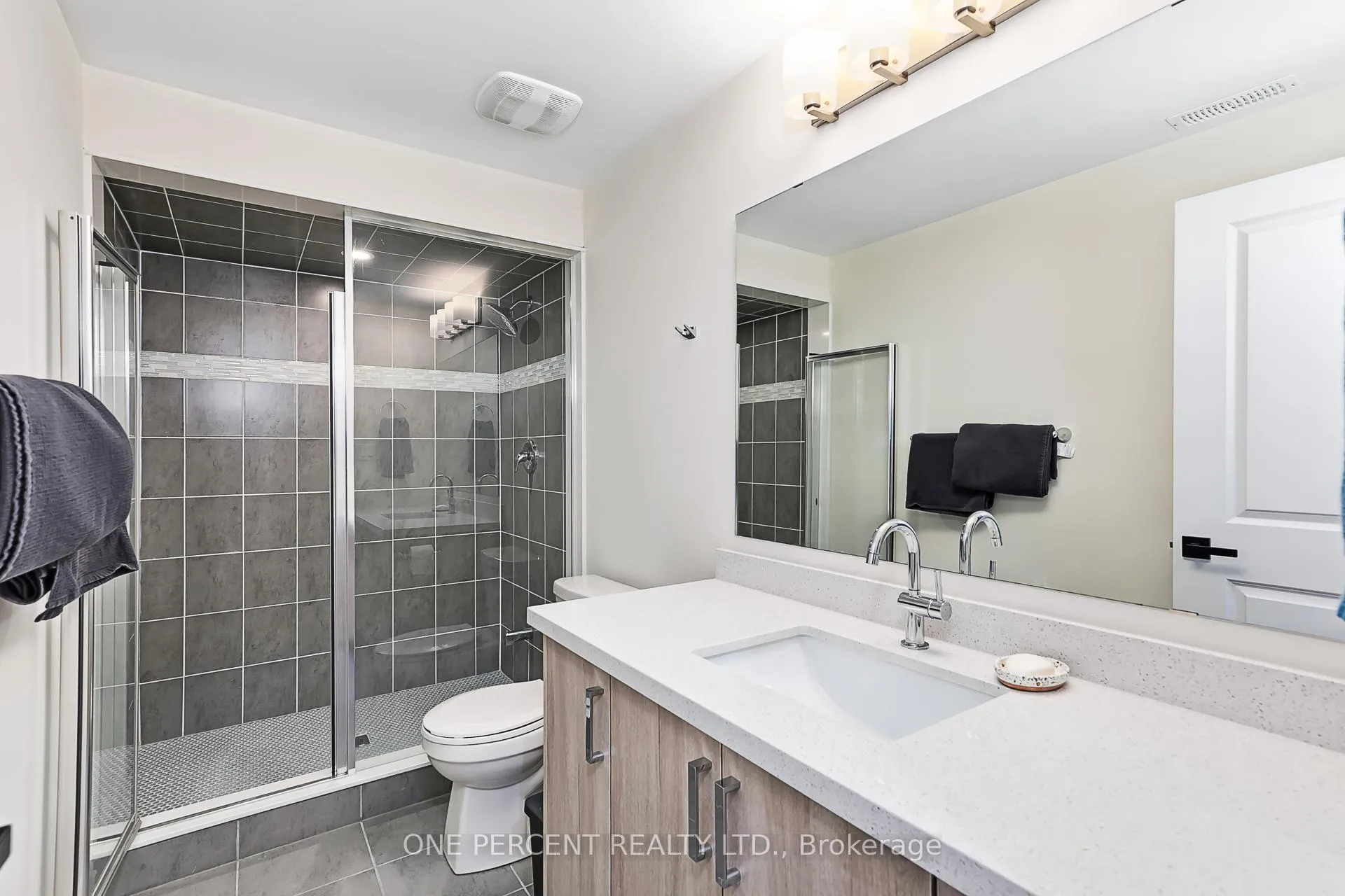 Photo 46 of 114 Cattail Crescent, Blue Mountains — HOMEH