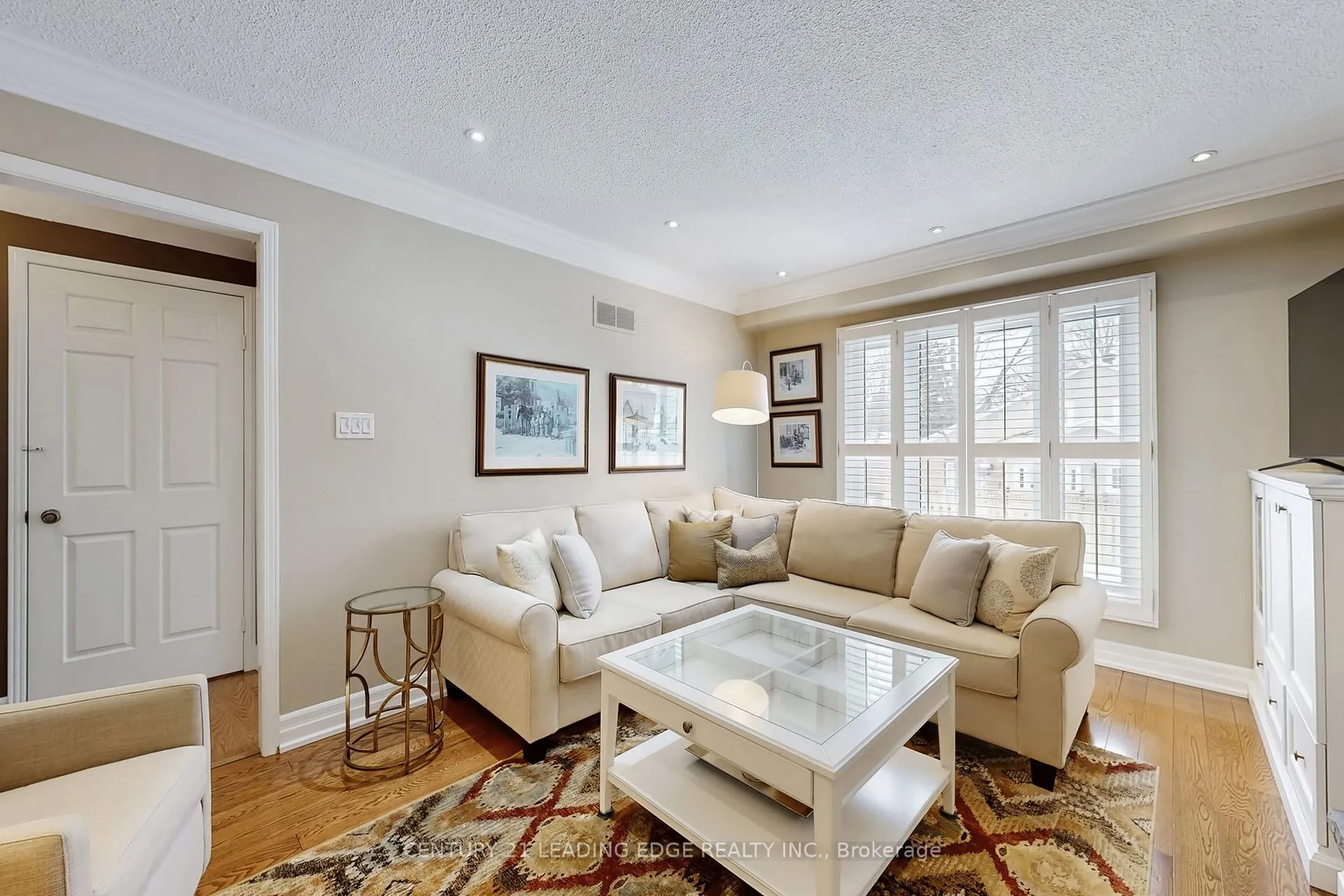 Photo 10 of 22 Sir Gawaine Place, Markham, Markham Village — HOMEH