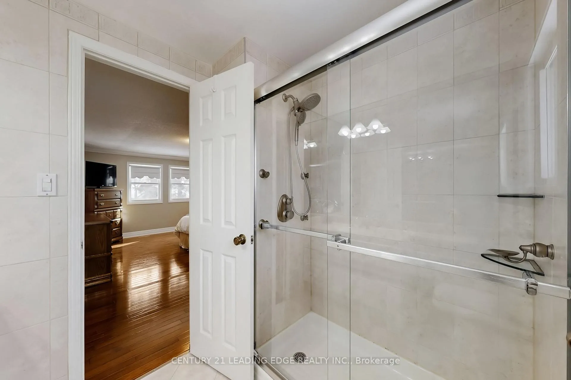 Photo 27 of 22 Sir Gawaine Place, Markham, Markham Village — HOMEH