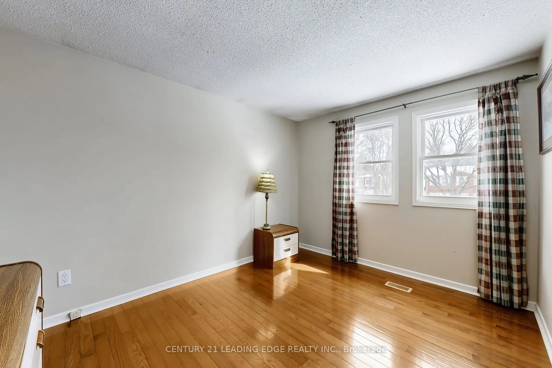 Photo 30 of 22 Sir Gawaine Place, Markham, Markham Village — HOMEH