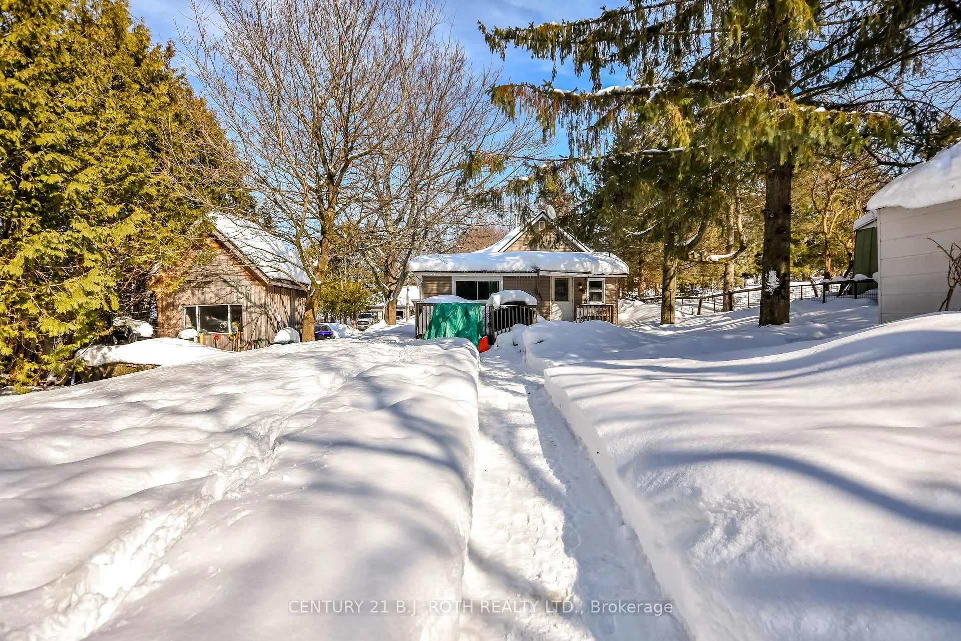 Photo 26 of 112 Ouida Street, Tay, Waubaushene — HOMEH