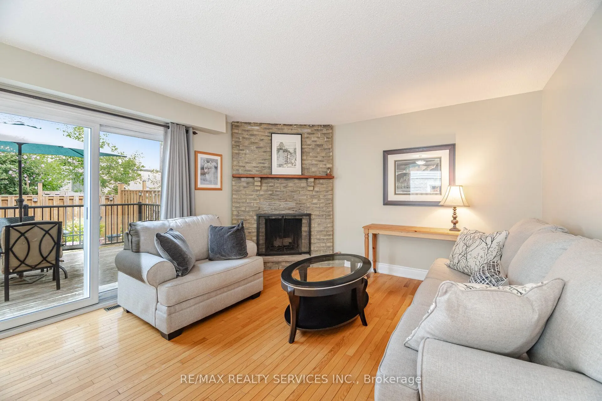 Photo 8 of 12 Sparklett Crescent, Brampton, Heart Lake East — HOMEH