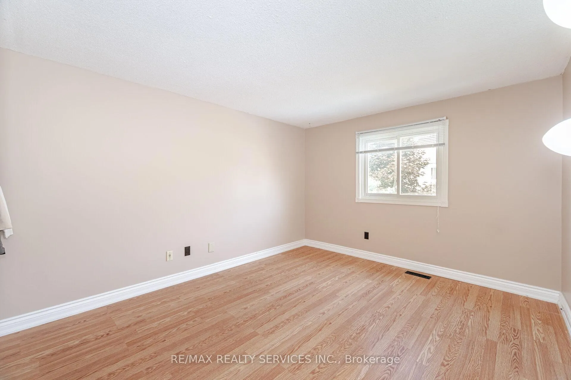 Photo 26 of 12 Sparklett Crescent, Brampton, Heart Lake East — HOMEH