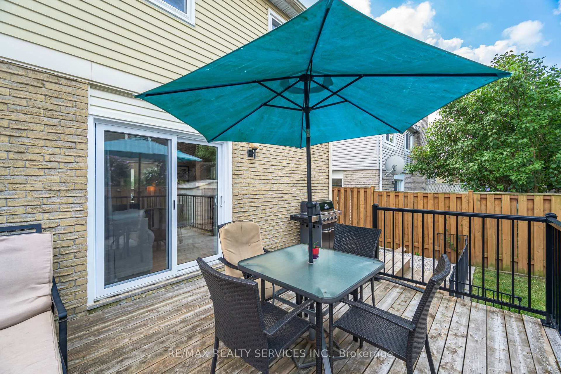 Photo 37 of 12 Sparklett Crescent, Brampton, Heart Lake East — HOMEH