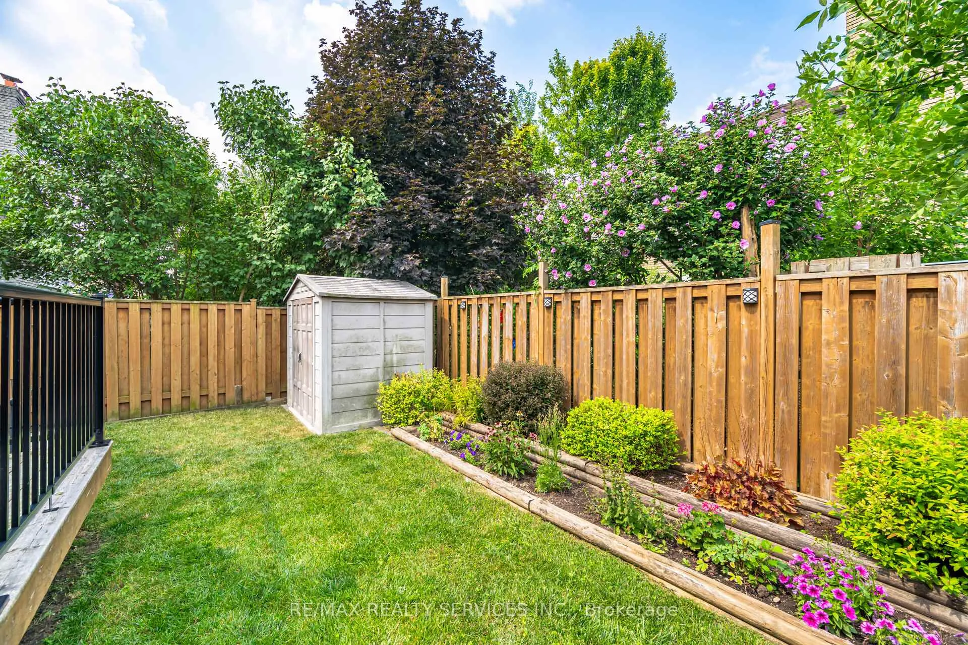 Photo 39 of 12 Sparklett Crescent, Brampton, Heart Lake East — HOMEH