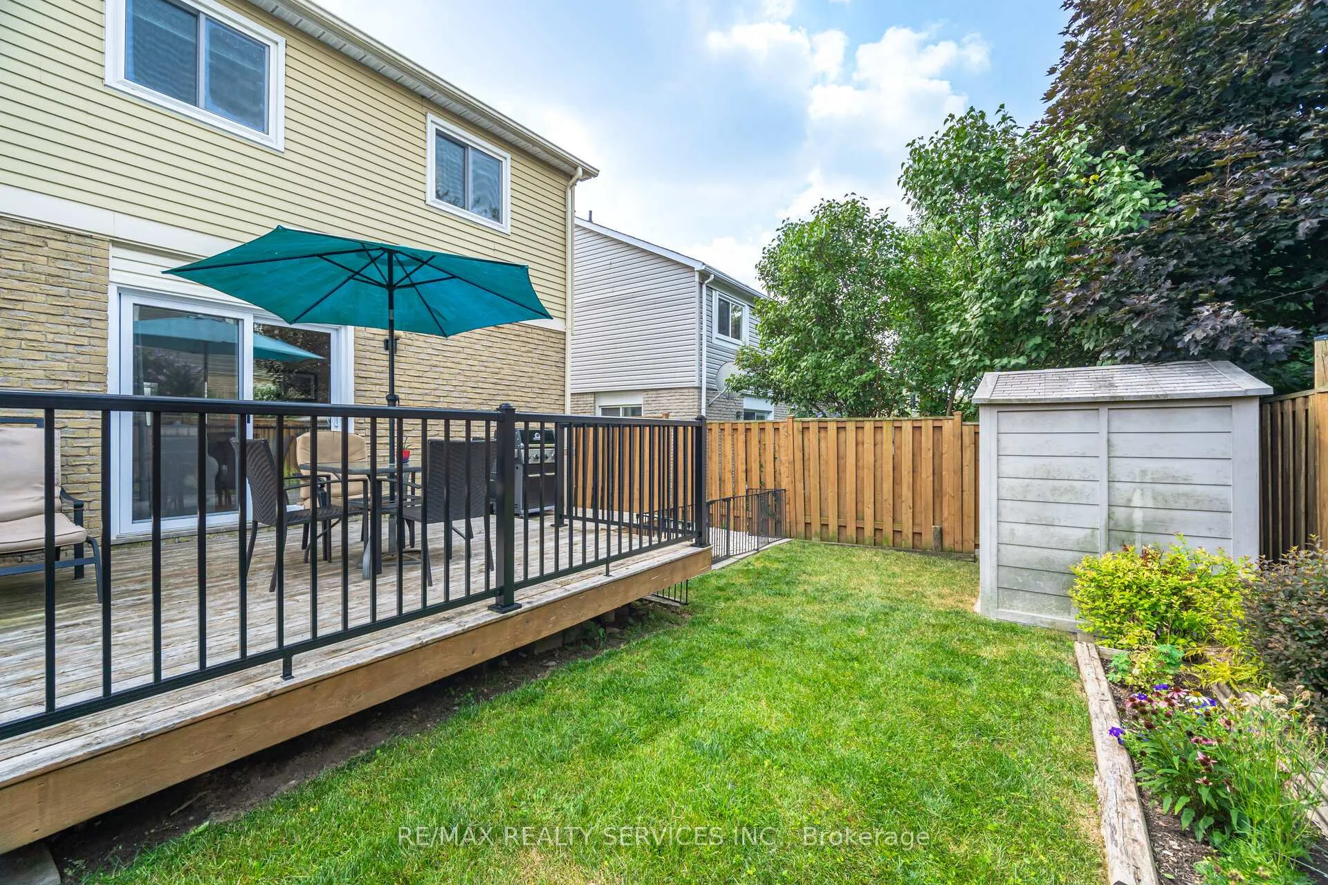 Photo 40 of 12 Sparklett Crescent, Brampton, Heart Lake East — HOMEH