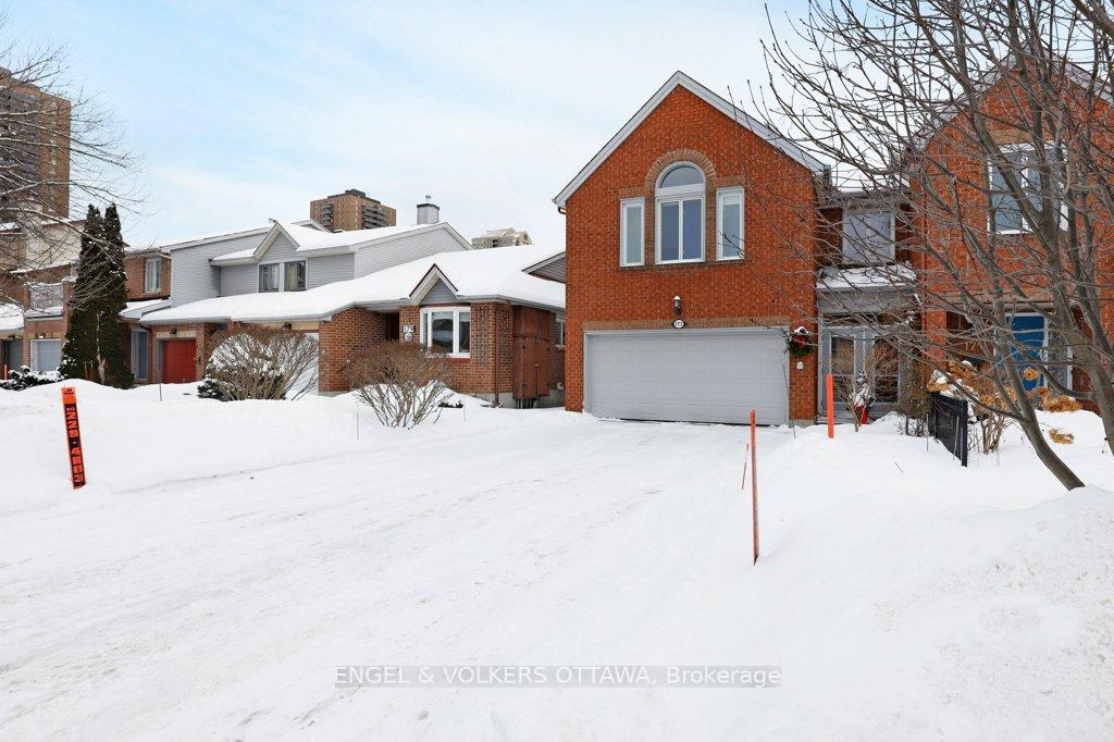 Photo 2 of 177 Dunbarton Court, Ottawa, Cardinal Glen — HOMEH