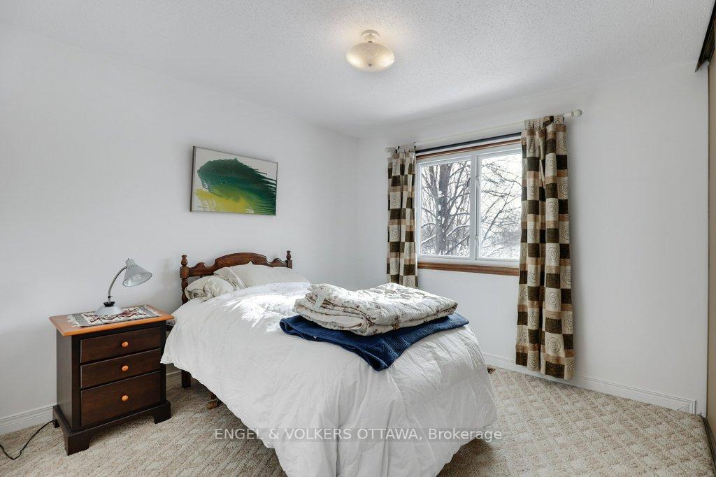 Photo 26 of 177 Dunbarton Court, Ottawa, Cardinal Glen — HOMEH
